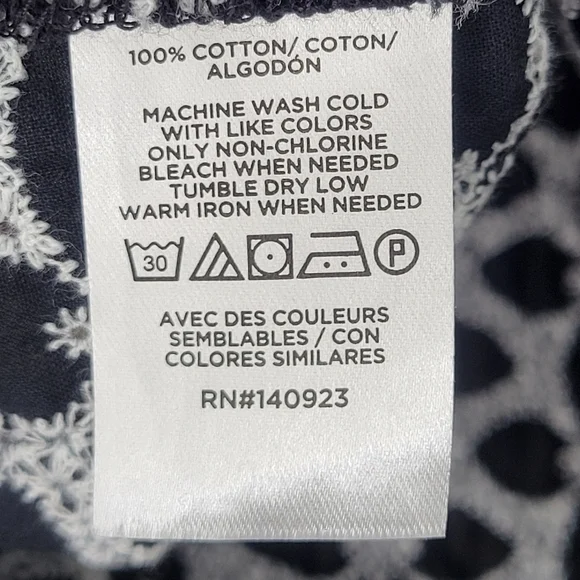 LOFT Textured Puff Sleeve Blouse, Size L - Picture 6 of 6